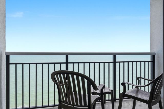 504 N Ocean Blvd. 1604 A&B, Myrtle Beach, SC 29577