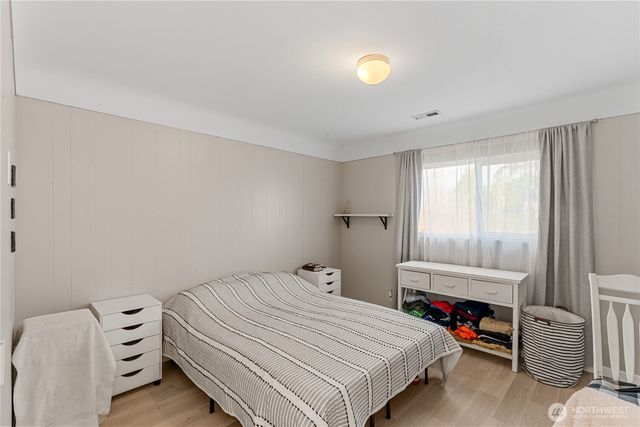 8 Trinity Place, Cosmopolis, WA 98537