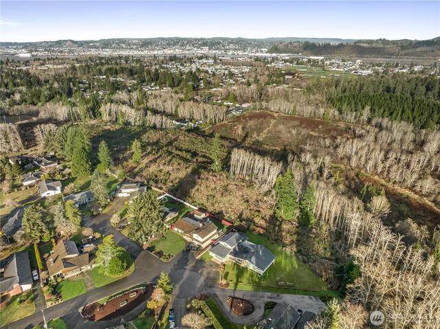 8 Trinity Place, Cosmopolis, WA 98537