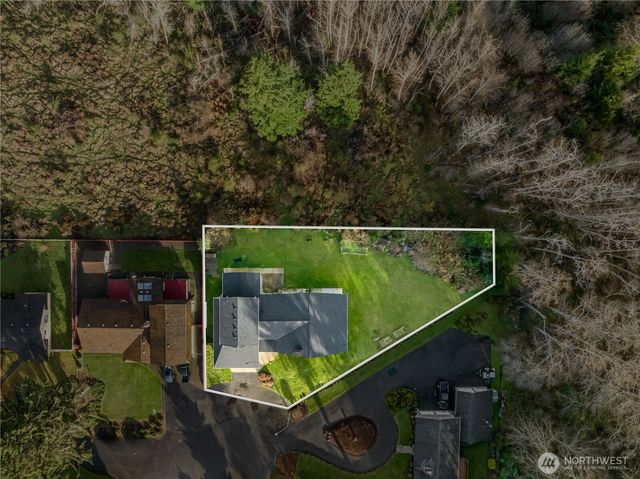 8 Trinity Place, Cosmopolis, WA 98537