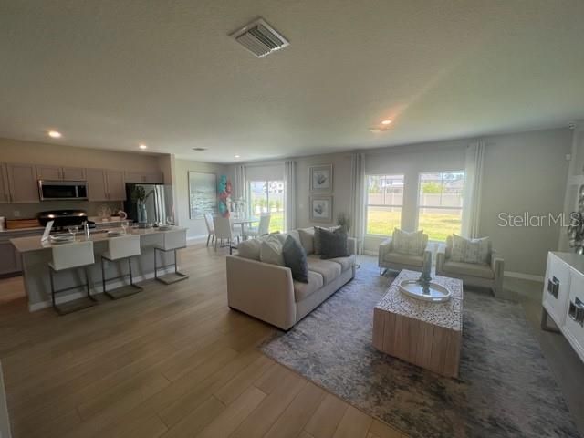7568 HYDRANGEA LANE, Wesley Chapel, FL 33545