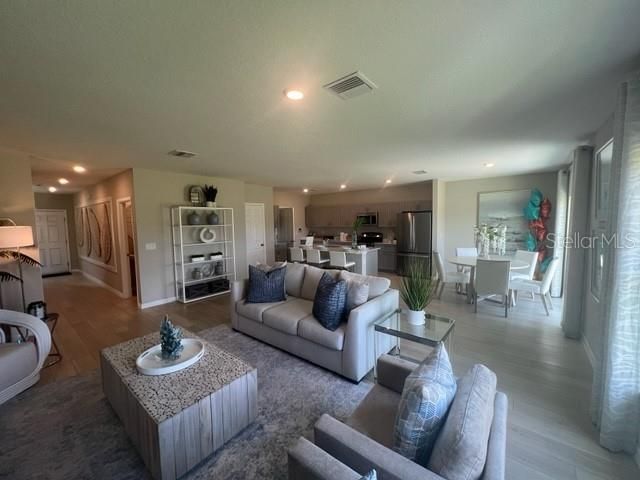 7568 HYDRANGEA LANE, Wesley Chapel, FL 33545