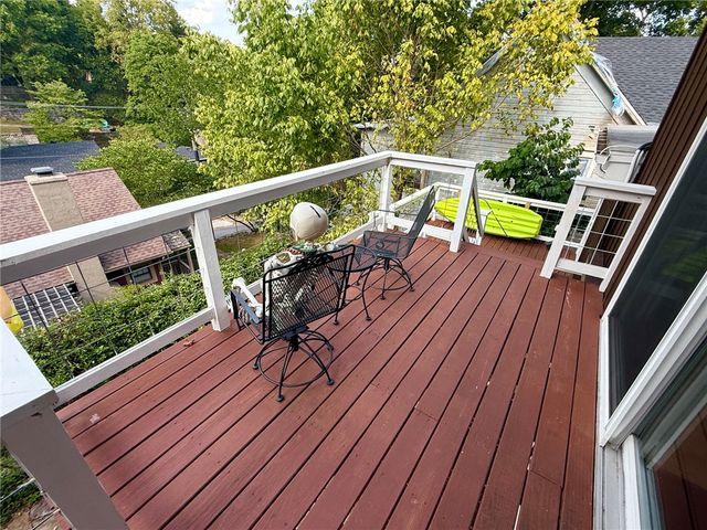 51 Mountain Street, Eureka Springs, AR 72632