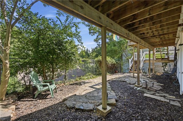 51 Mountain Street, Eureka Springs, AR 72632