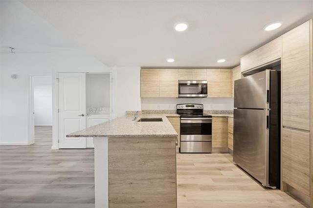 1230 SOUTHSTATION 214, Orlando, FL 32809