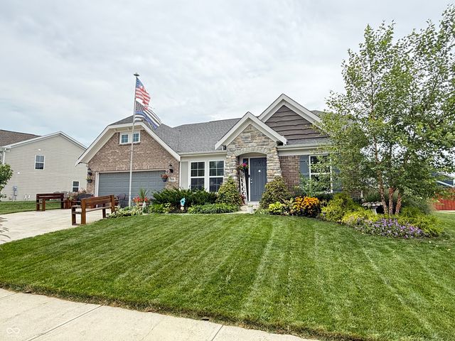 1400 W Springhurst Boulevard, Greenfield, IN 46140