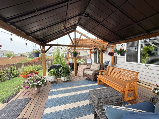 1400 W Springhurst Boulevard, Greenfield, IN 46140