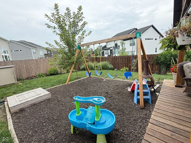 1400 W Springhurst Boulevard, Greenfield, IN 46140