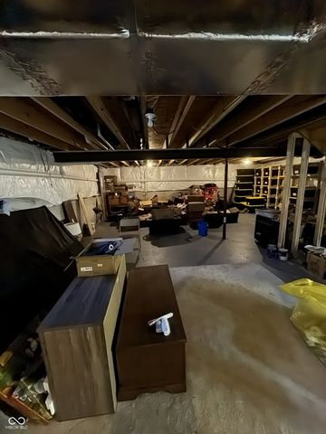 1400 W Springhurst Boulevard, Greenfield, IN 46140