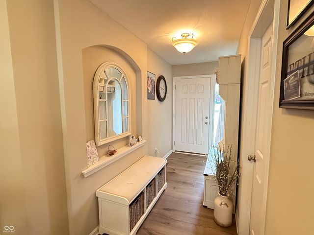 1400 W Springhurst Boulevard, Greenfield, IN 46140