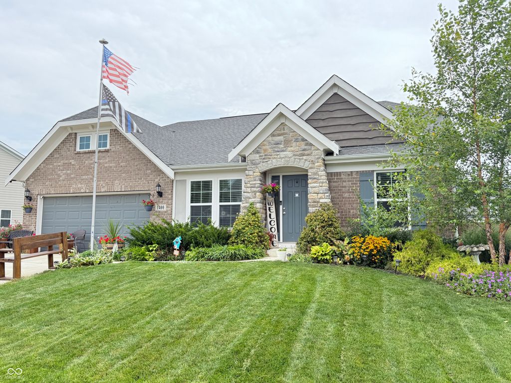 1400 W Springhurst Boulevard, Greenfield, IN 46140