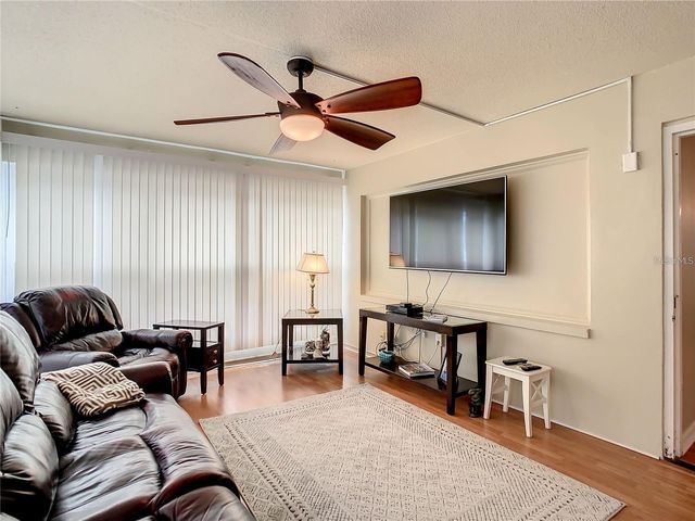 4780 COVE CIRCLE 101, St Petersburg, FL 33708