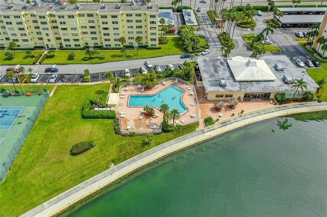 4780 COVE CIRCLE 101, St Petersburg, FL 33708