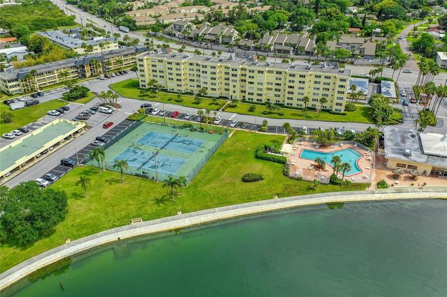 4780 COVE CIRCLE 101, St Petersburg, FL 33708