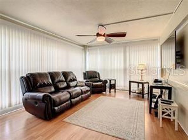 4780 COVE CIRCLE 101, St Petersburg, FL 33708
