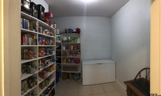 1100 E Rabbit Cove Road, Quinlan, TX 75474