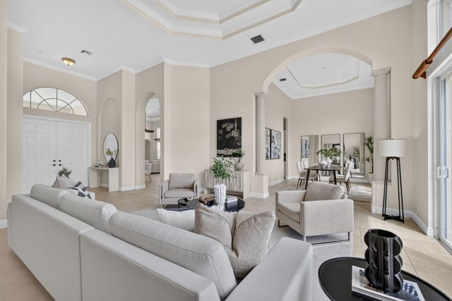 540 Les Jardin Drive, Palm Beach Gardens, FL 33410