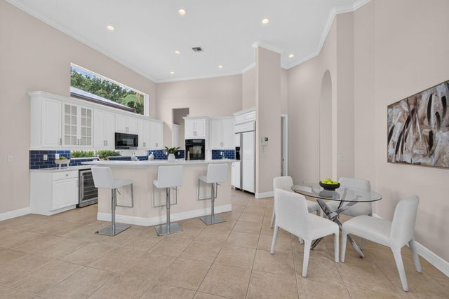 540 Les Jardin Drive, Palm Beach Gardens, FL 33410