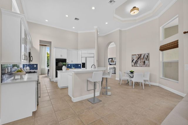 540 Les Jardin Drive, Palm Beach Gardens, FL 33410