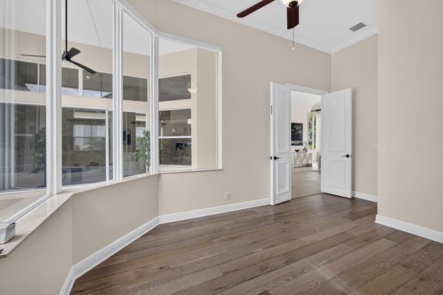 540 Les Jardin Drive, Palm Beach Gardens, FL 33410