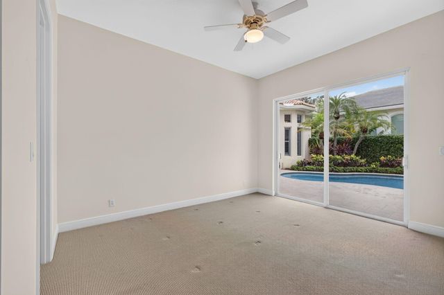 540 Les Jardin Drive, Palm Beach Gardens, FL 33410