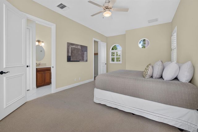 540 Les Jardin Drive, Palm Beach Gardens, FL 33410