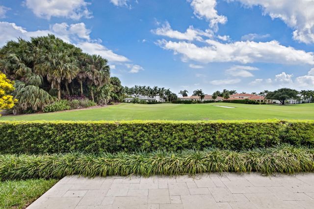 540 Les Jardin Drive, Palm Beach Gardens, FL 33410