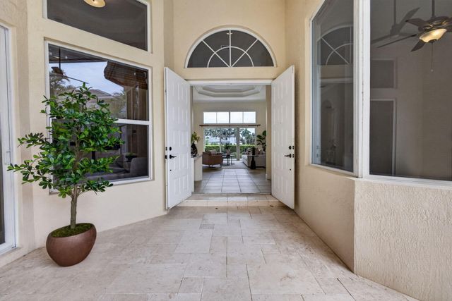 540 Les Jardin Drive, Palm Beach Gardens, FL 33410