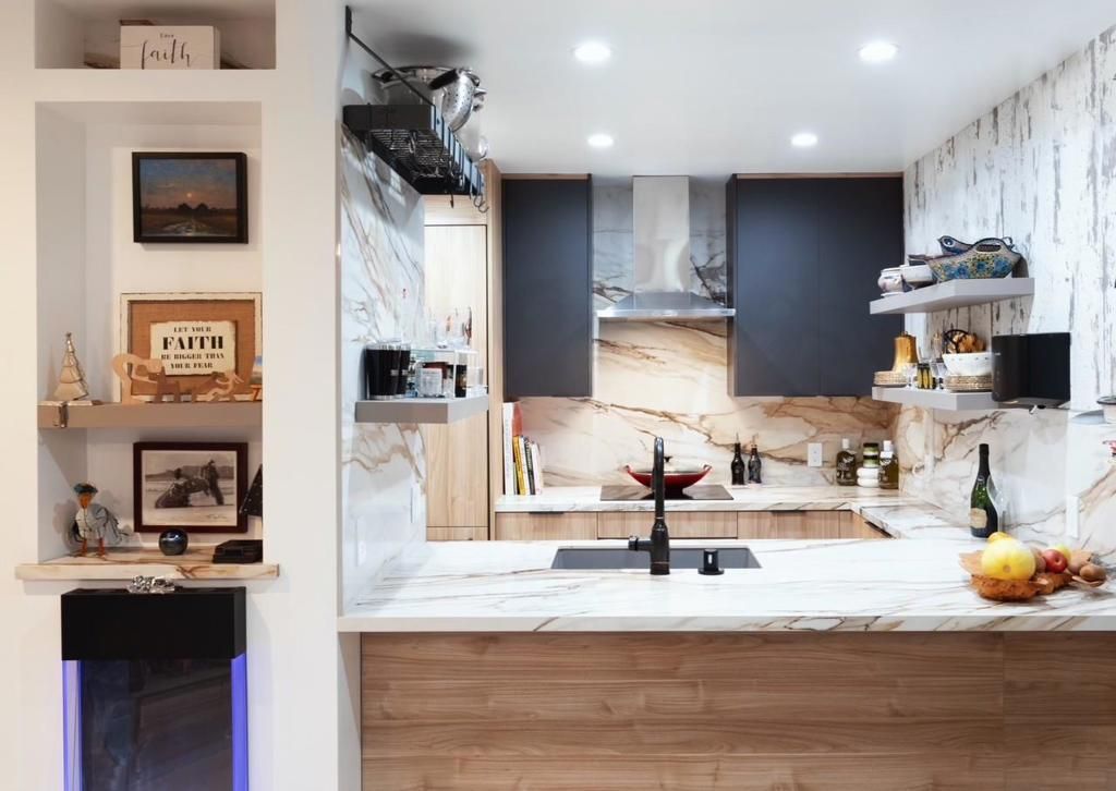 Image 1 of property listing at 324 Catalpa Street 111, San Mateo, CA 94401