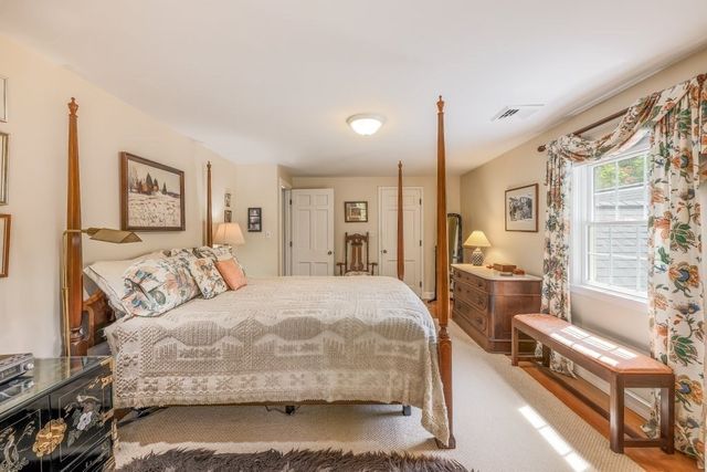 36 Westwood Rd, Shrewsbury, MA 01545