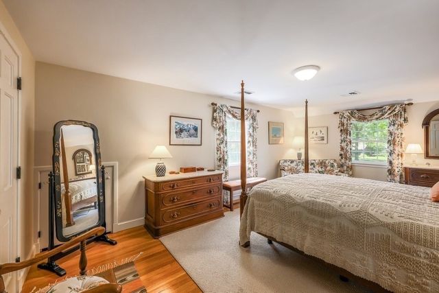 36 Westwood Rd, Shrewsbury, MA 01545