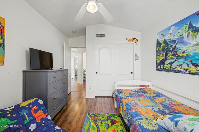 1094 S SIERRA Street, Gilbert, AZ 85296