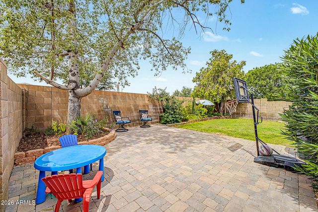 1094 S SIERRA Street, Gilbert, AZ 85296