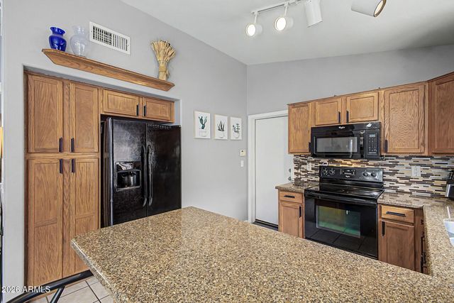 1094 S SIERRA Street, Gilbert, AZ 85296