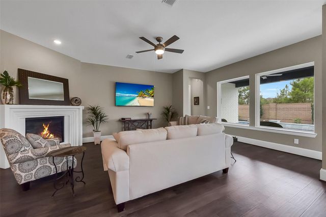 18703 Keepers Dwelling Court, Cypress, TX 77433