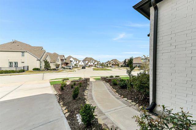 18703 Keepers Dwelling Court, Cypress, TX 77433