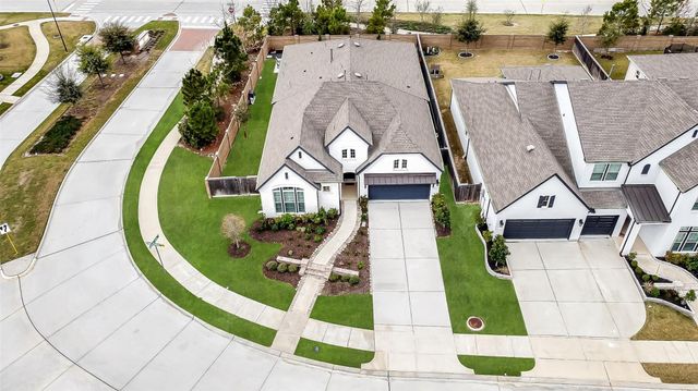 18703 Keepers Dwelling Court, Cypress, TX 77433