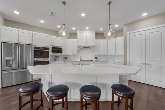 18703 Keepers Dwelling Court, Cypress, TX 77433