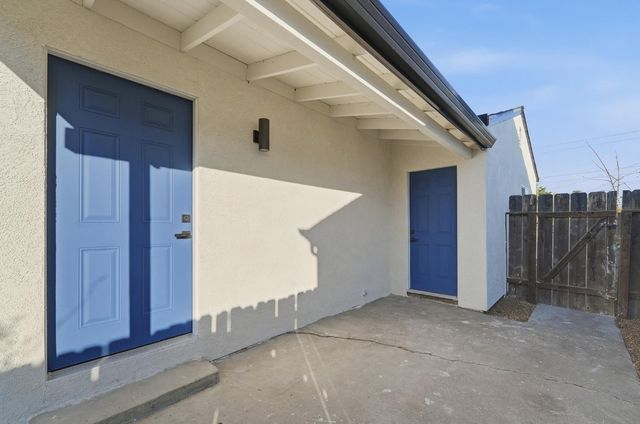 2120 Michigan Ave, Stockton, CA 95204