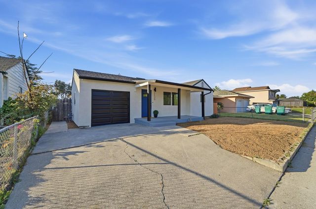 2120 Michigan Ave, Stockton, CA 95204