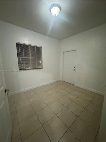 2991 NW 36th Way, Lauderdale Lakes, FL 33311