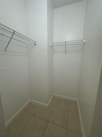 2991 NW 36th Way, Lauderdale Lakes, FL 33311