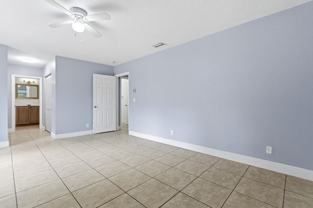 1029 Staghorn Street, Wellington, FL 33414