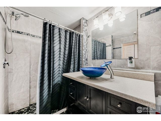 223 5th St, Firestone, CO 80520