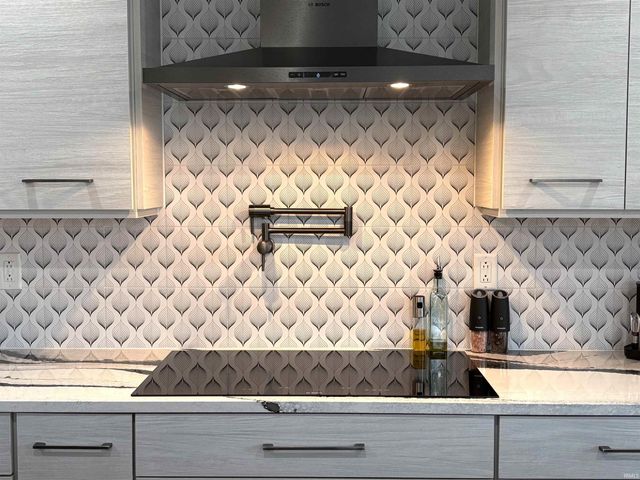 950 E Jackson Blvd Unit 102, Elkhart, IN 46516