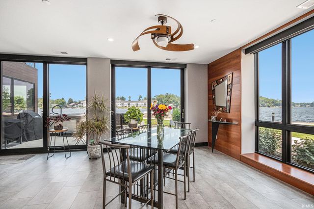 950 E Jackson Blvd Unit 102, Elkhart, IN 46516