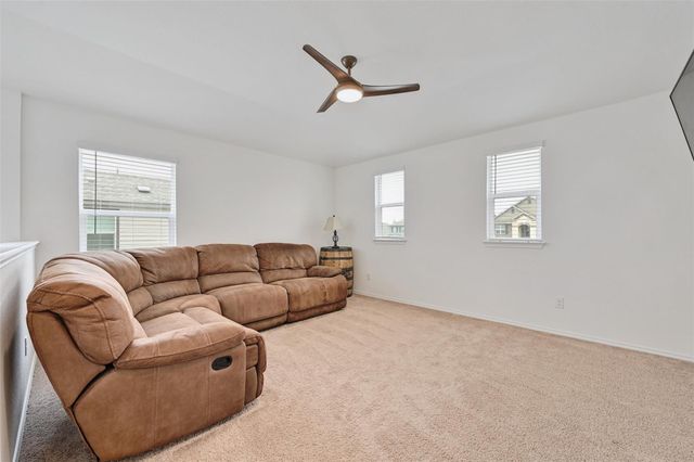 280 Kat Garnet DR, Kyle, TX 78640