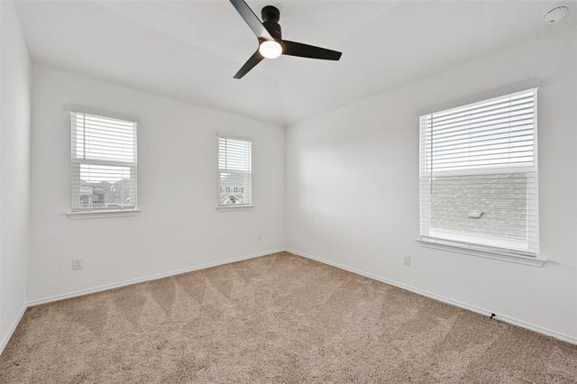 280 Kat Garnet DR, Kyle, TX 78640