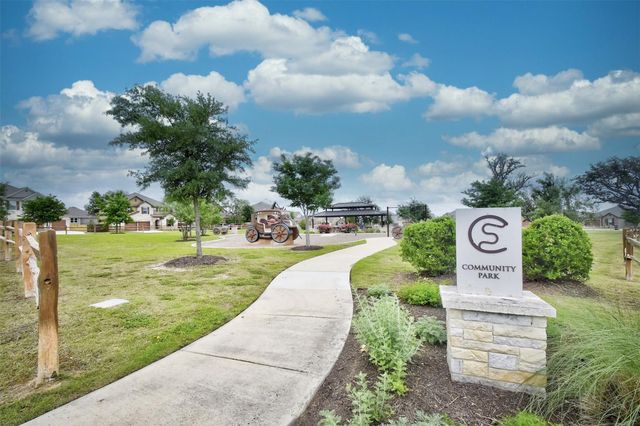 280 Kat Garnet DR, Kyle, TX 78640