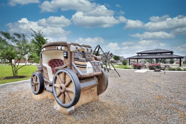 280 Kat Garnet DR, Kyle, TX 78640